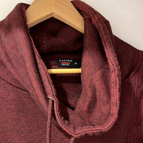 Good condition sweater XL - Picture 2 of 3